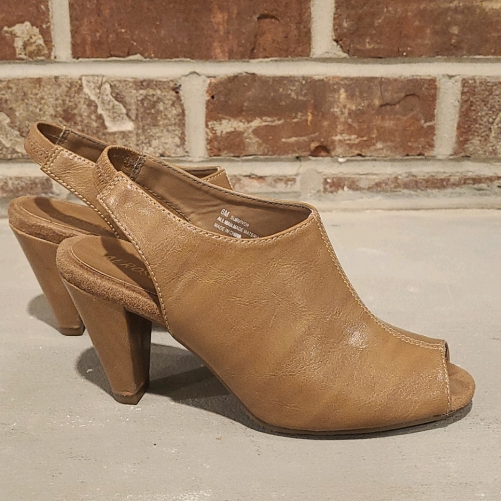Aerosoles Beige Heels